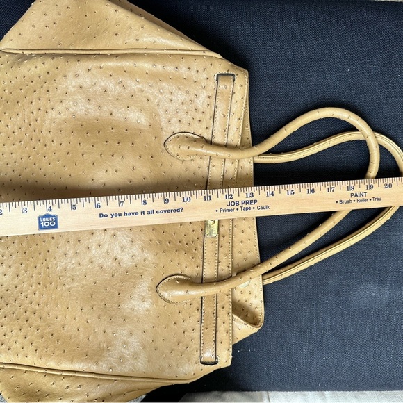 Gilli Tan Hobo Bag Purse ostrich Leather Gold Metal Carry On, Doctor, Commuter - Picture 9 of 15